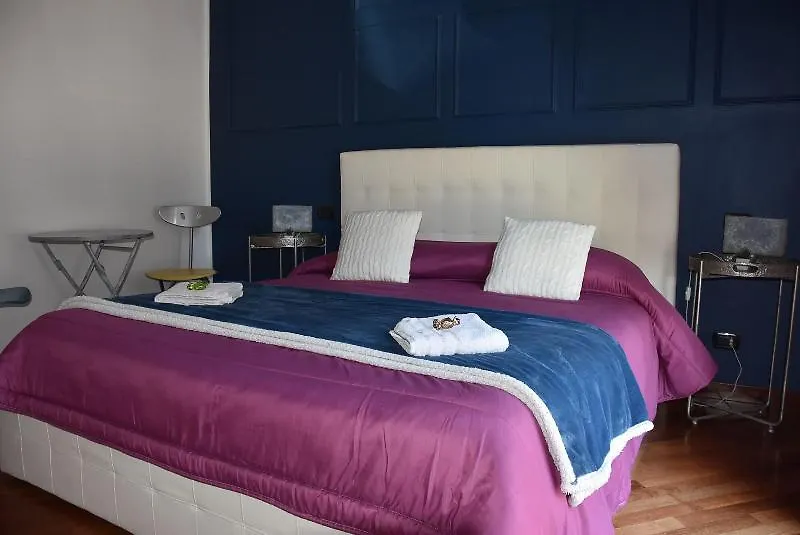 Bed & Breakfast Stasera A Casa Da M.E. Hotel Rome