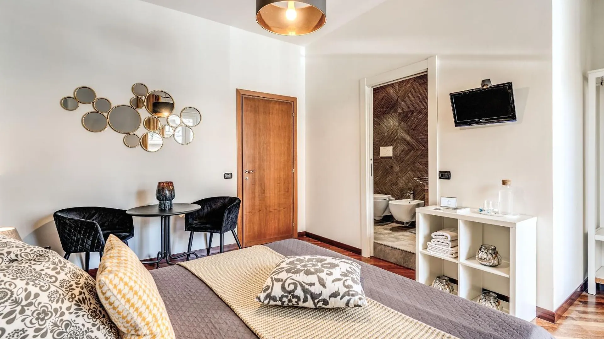 Stasera A Casa Da M.E. Hotel Rome Italy