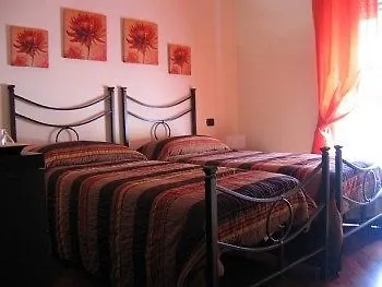 Stasera A Casa Da M.E. Hotel Rome Italy