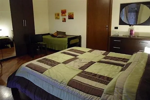 Stasera A Casa Da M.E. Hotel Rome Bed & Breakfast